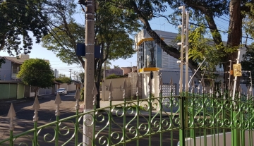 C2063 25.jpg